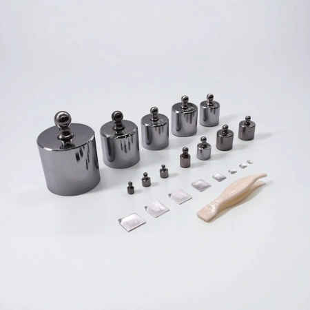 Набор гирь 1118 гр. в футляре (12 шт.) с разновесами